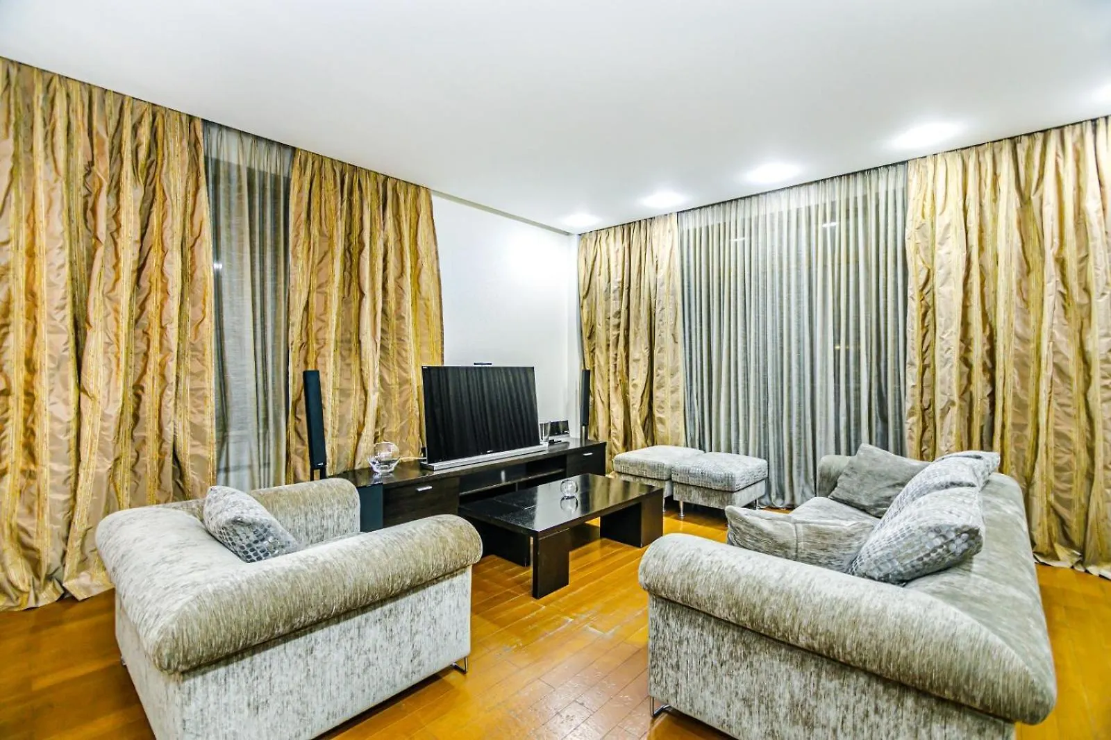 Apartment Corner Lux Baku 0*,  Azerbaijan